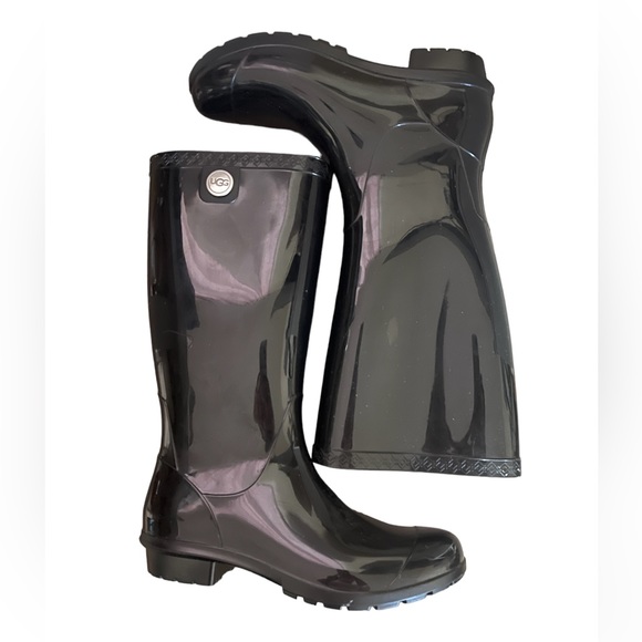 Ugg Black Shaye Rain Boots - Picture 1 of 3